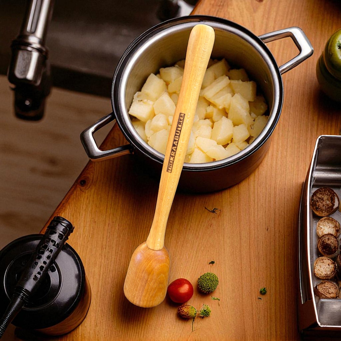 Potato masher (Traditional shape) 31cm