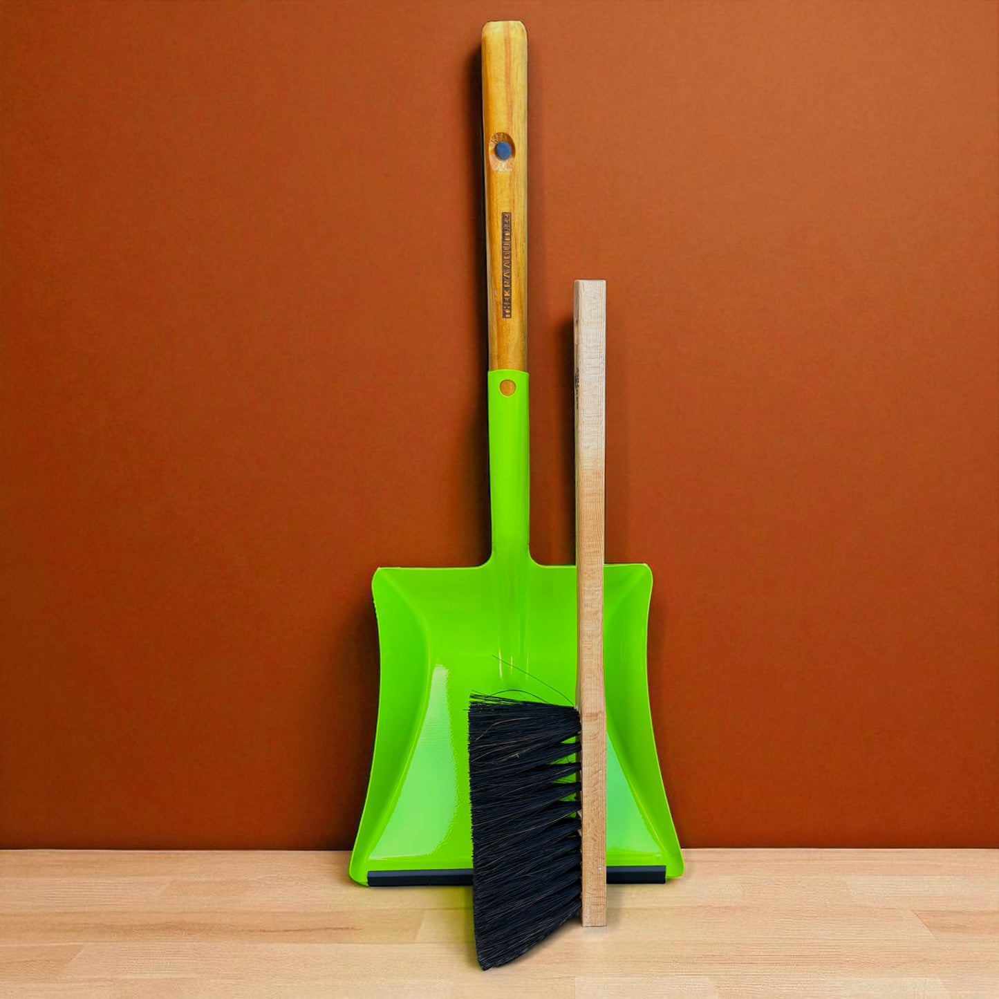 Shovel and dustpan set with long handle 55cm