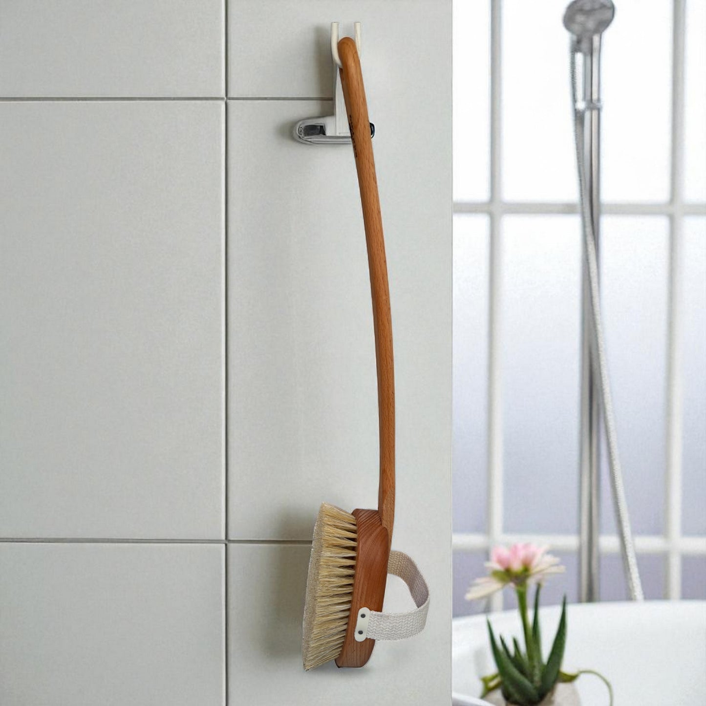 Luxury bath brush with cotton belt 45cm