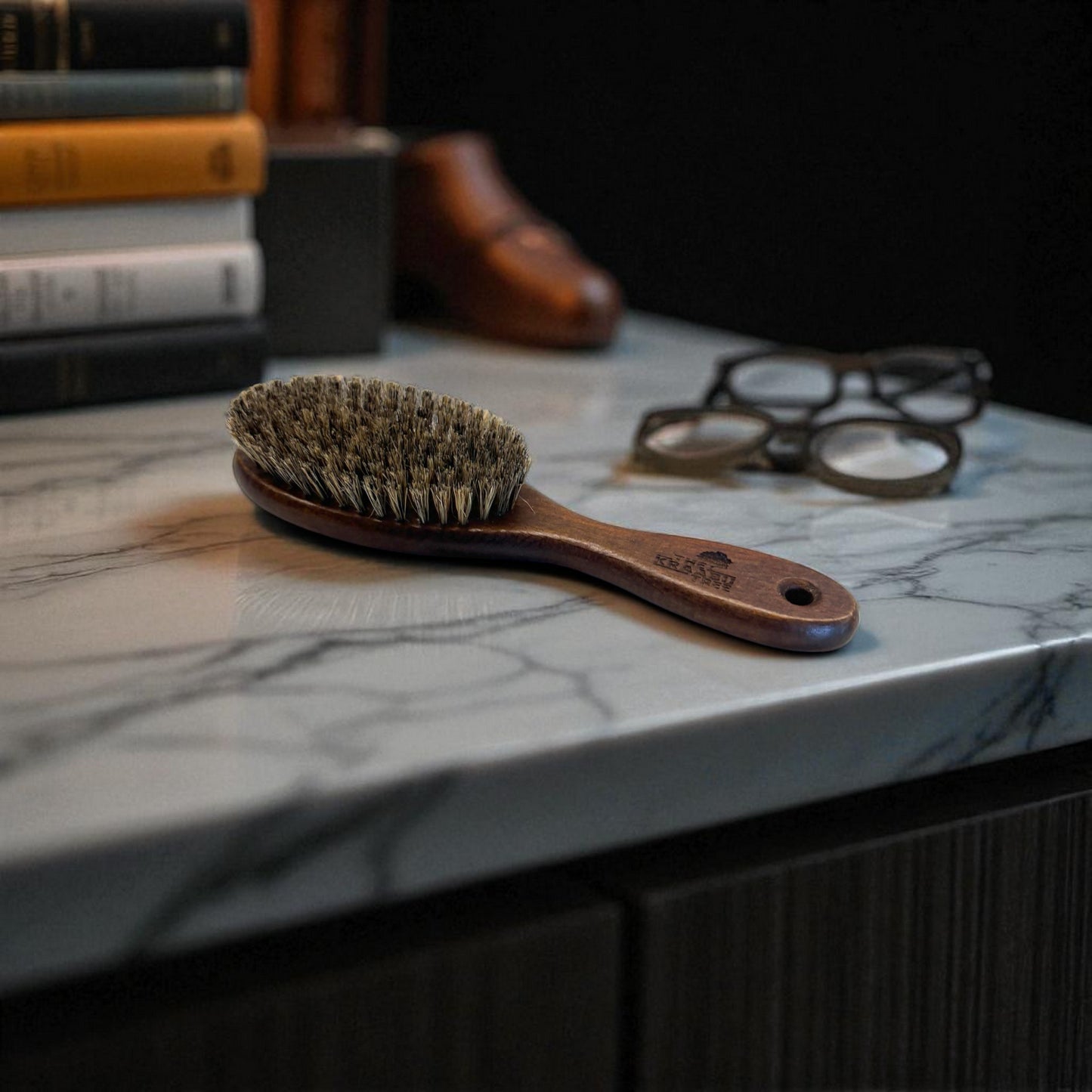Oval ahir rbush with soft bristle 24cm