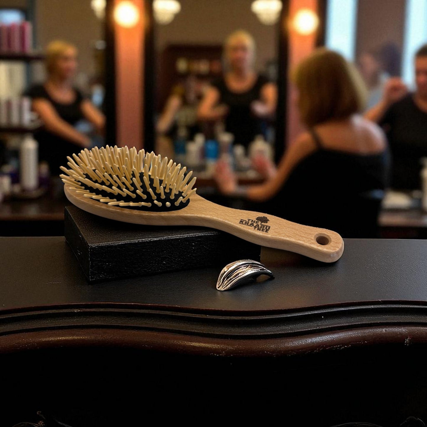 Oval hair brush with wooden pins 27cm