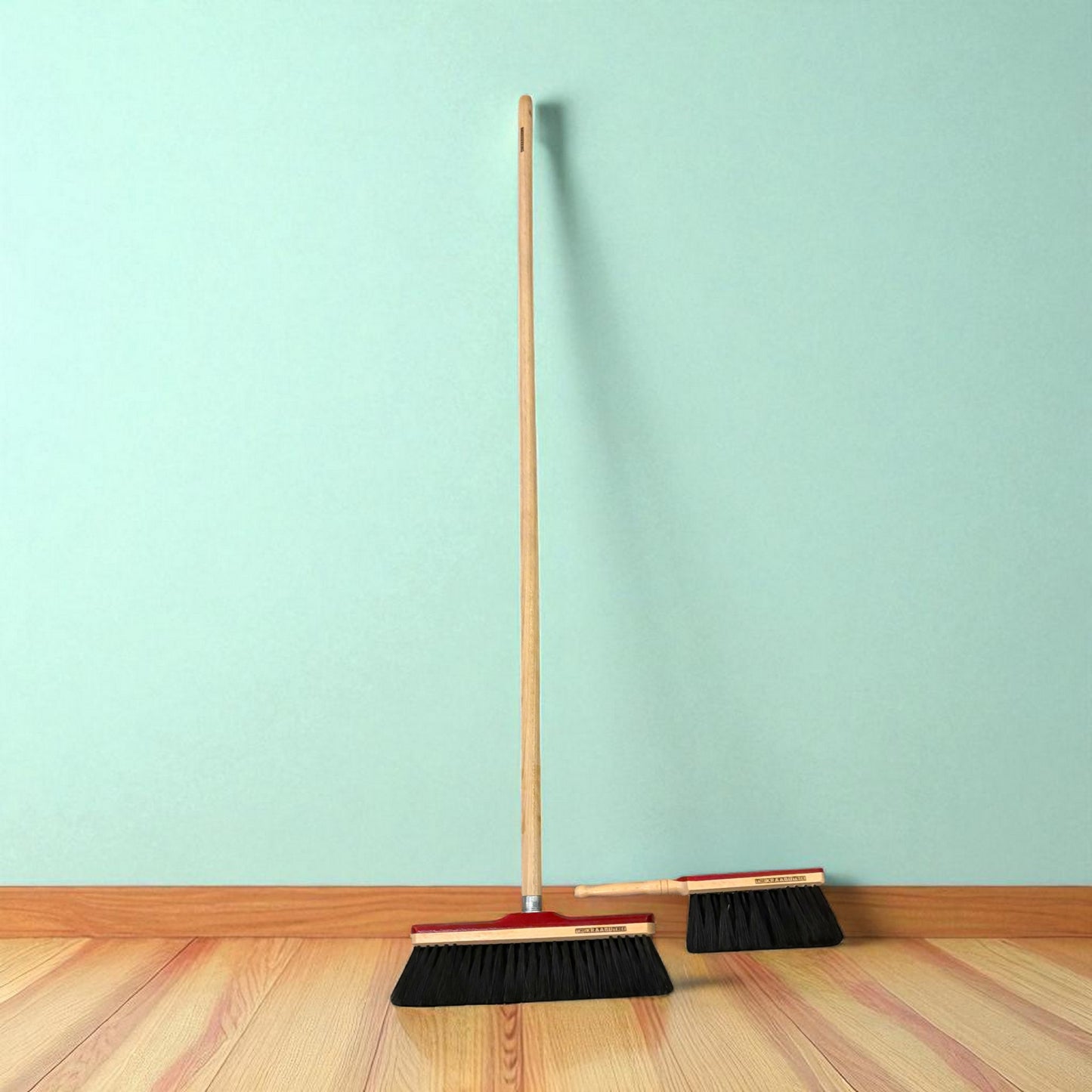 Luxury indoor broom and hand brush set 2 Tone 140cm